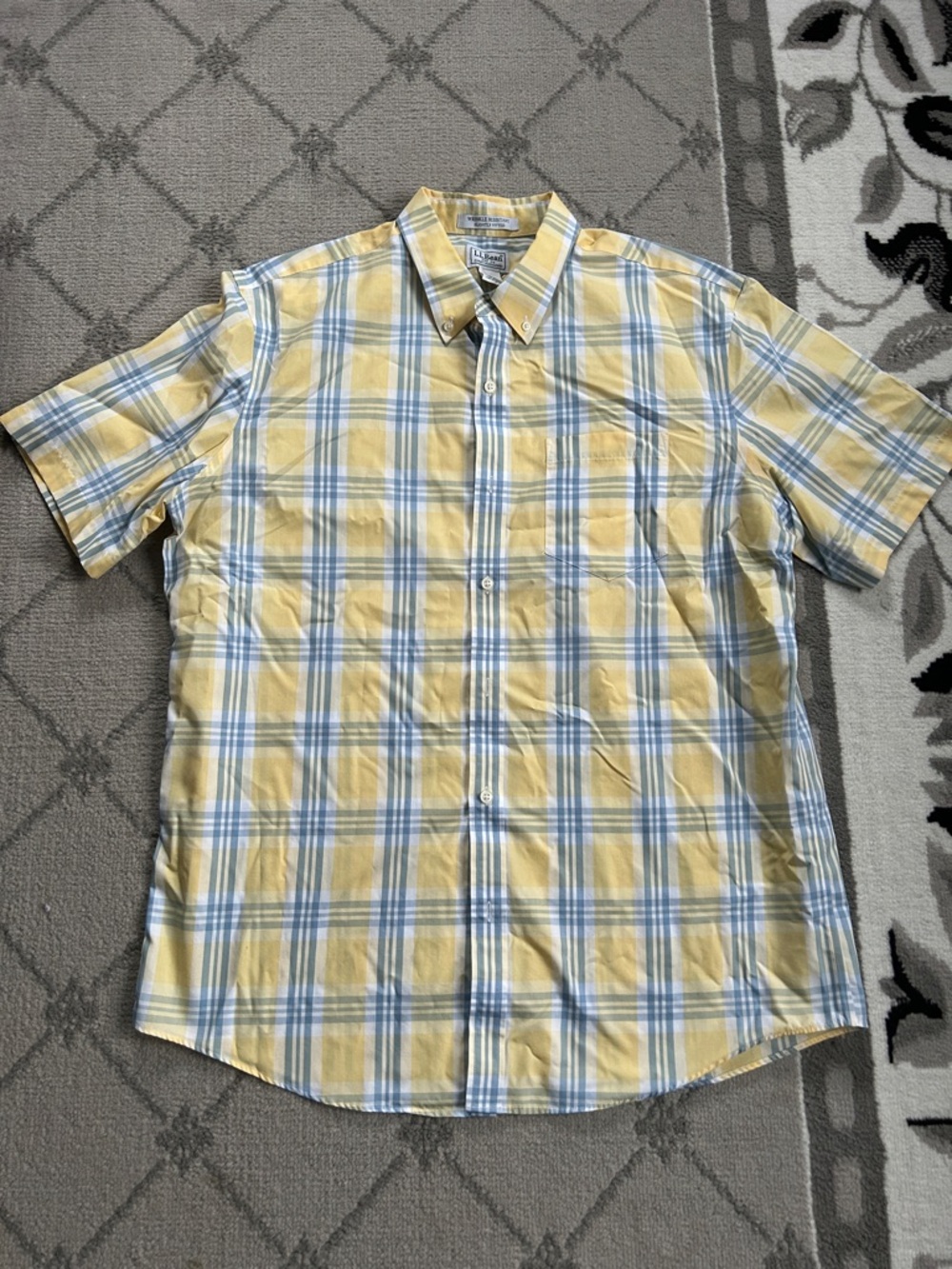 L.L. Bean Slightly Fitted Plaid Short-Sleeve Button-Down Shirt